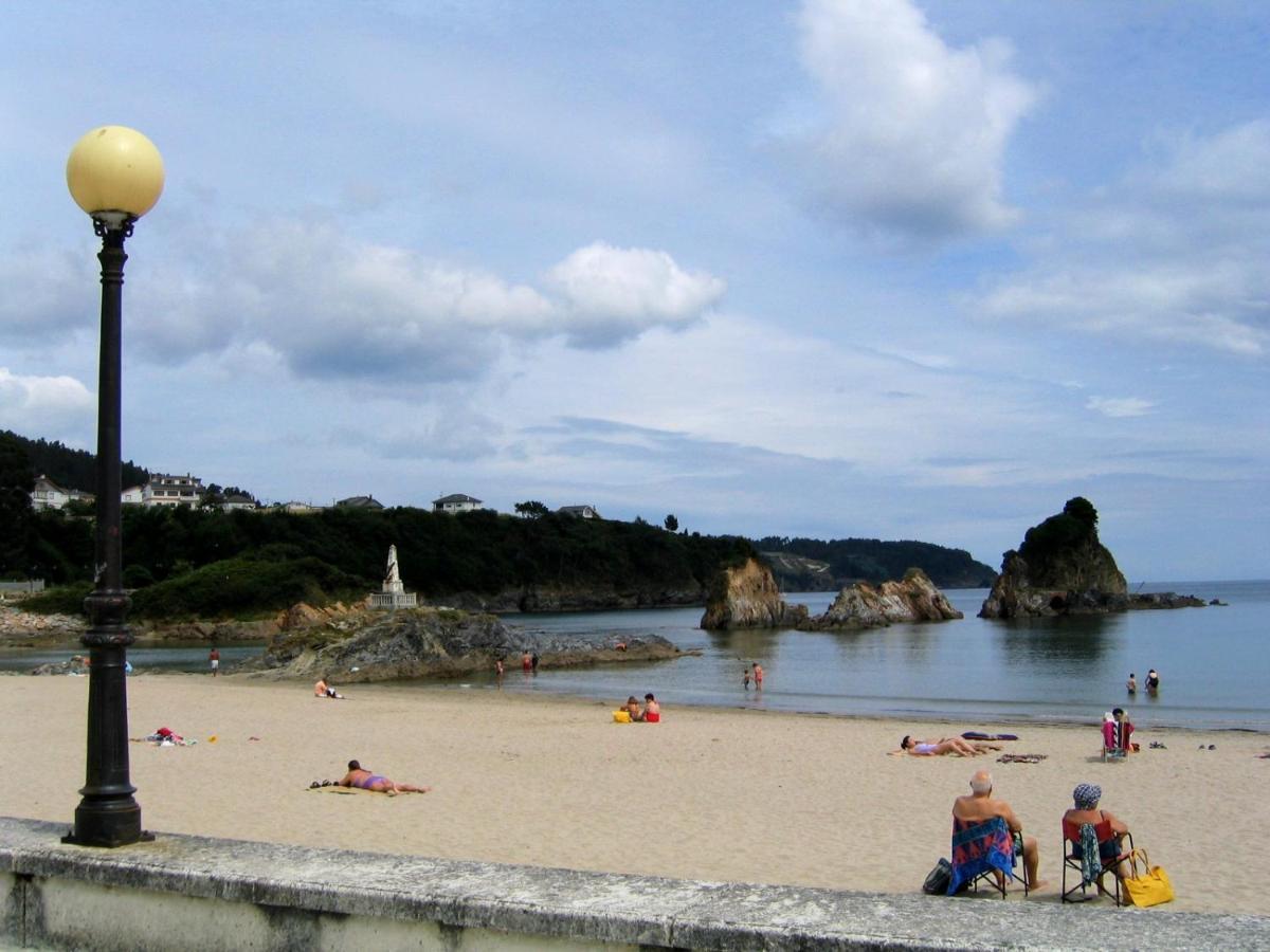 Os Castelos Playa De Covas Viveiro Eksteriør billede